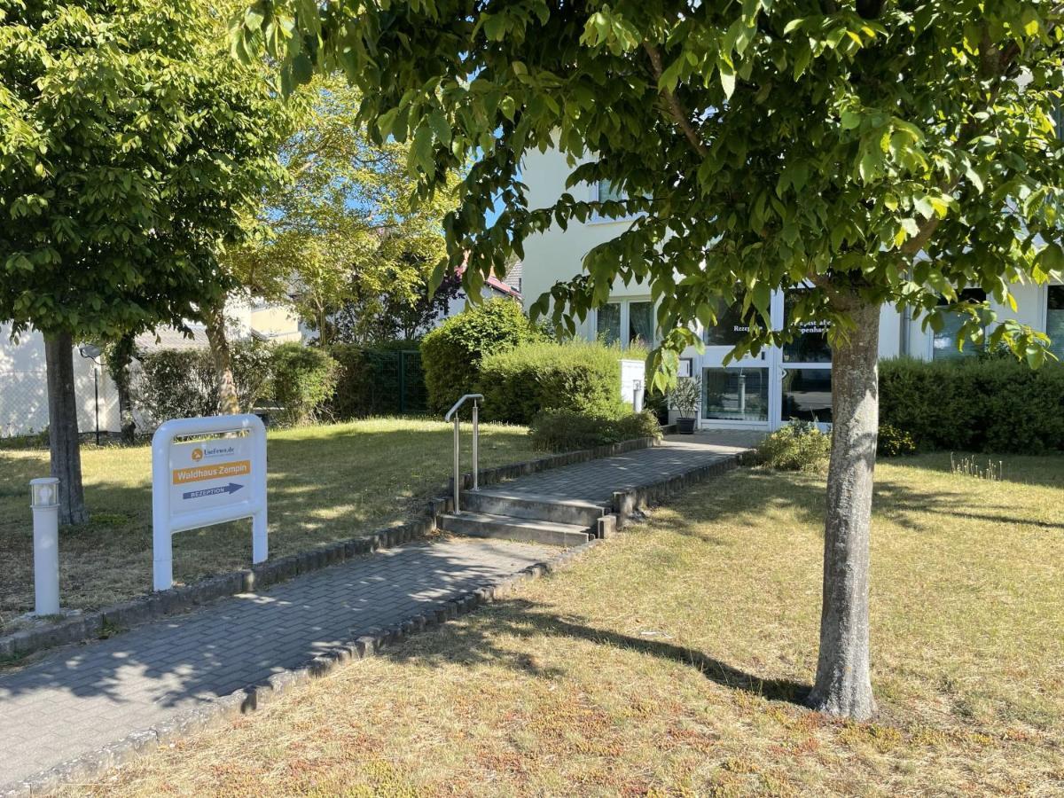 Ferienwohnung Stefanie Zempin Exterior foto